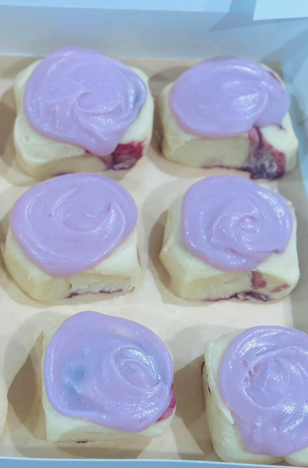 BLACKBERRY BLISS ROLL