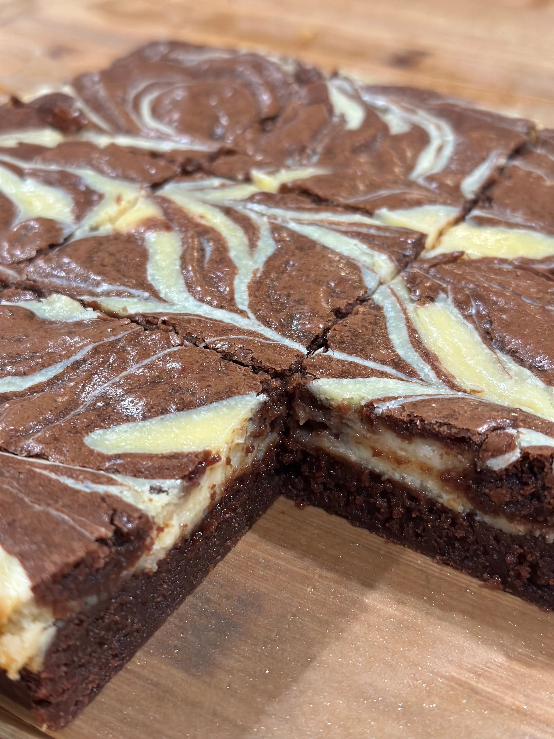 BROWNIES & CREAM