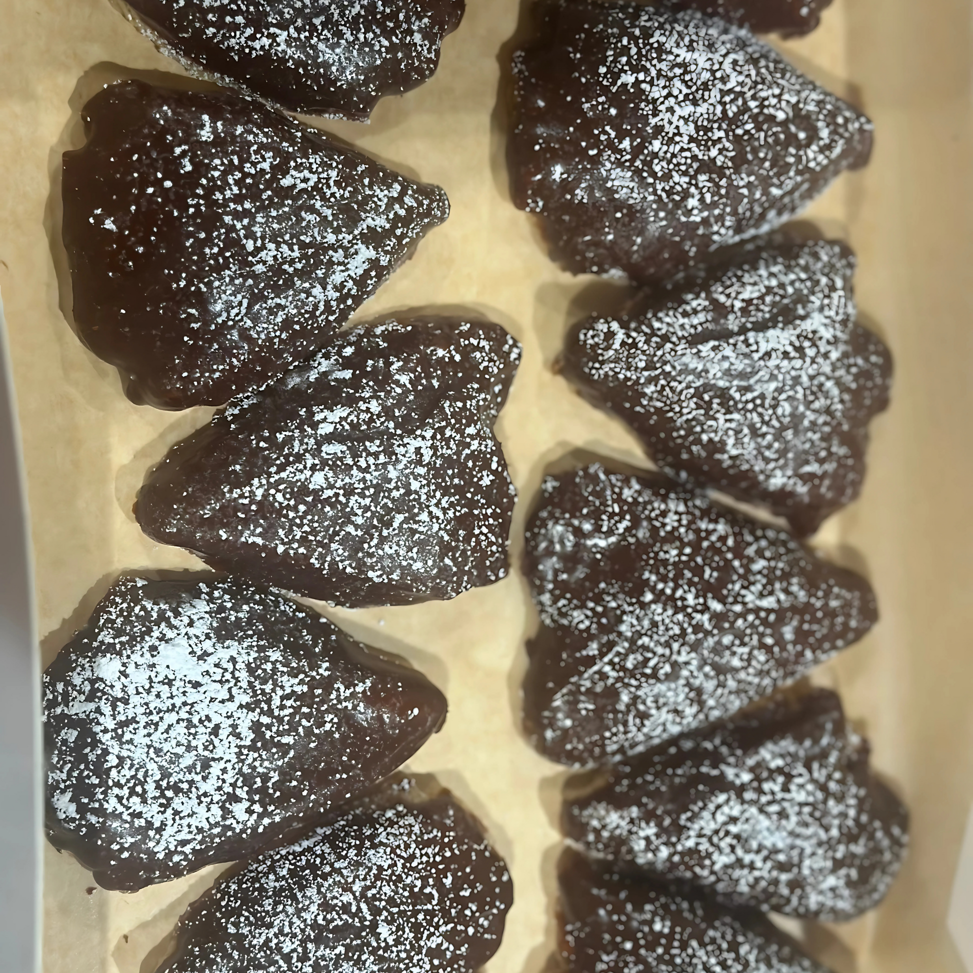 MINI GANACHE SCONE