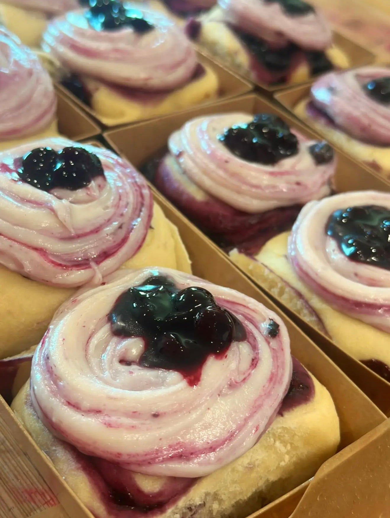 BLUEBERRY FIELDS ROLL