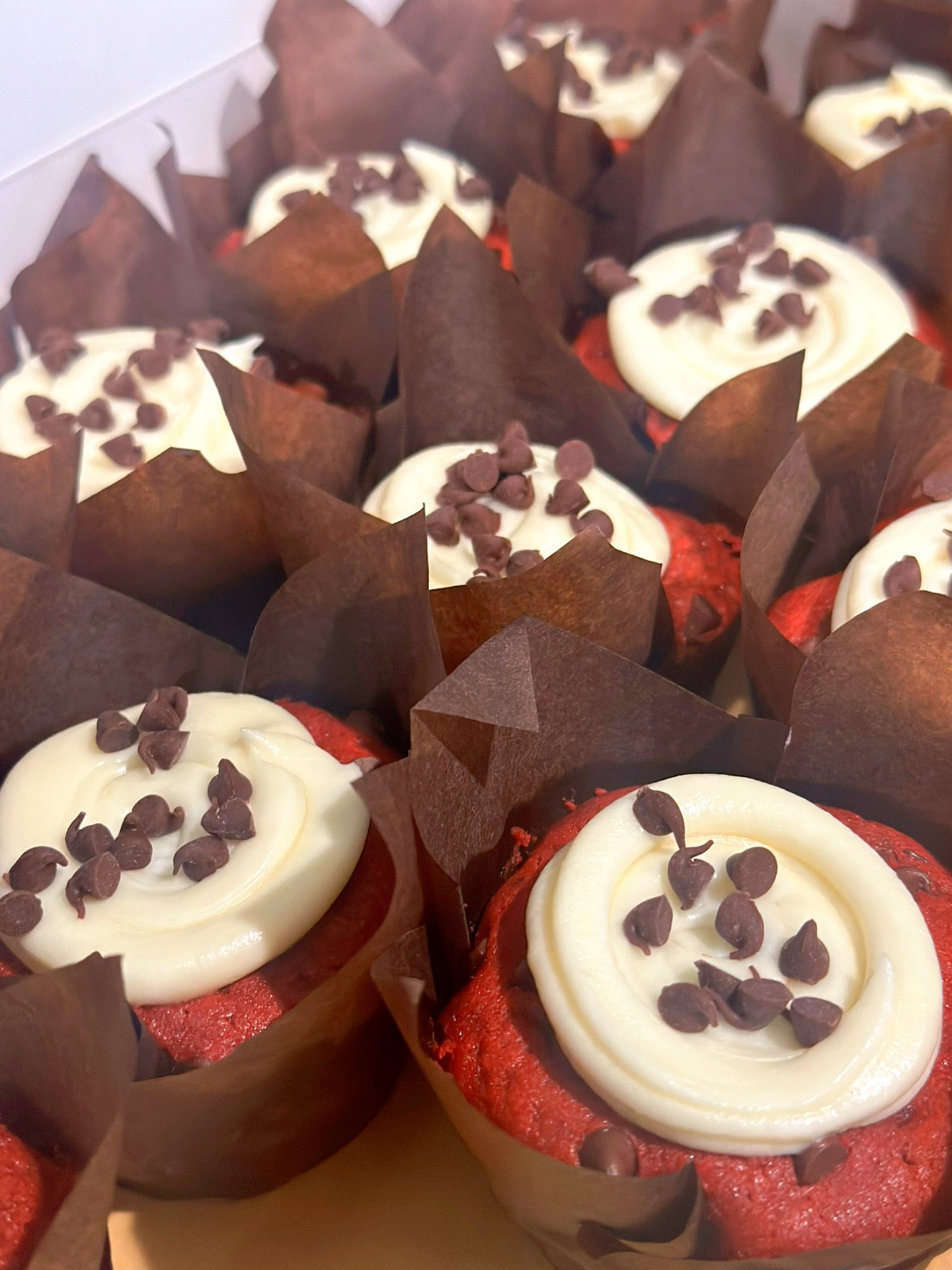 RED SILK MUFFINS